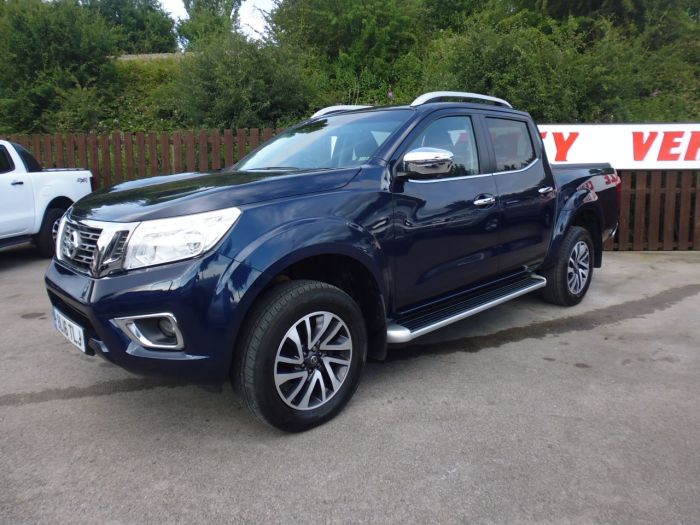 Nissan Navara Double Cab Pick Up Tekna 2.3dCi 190 4WD Pick Up Diesel Blue