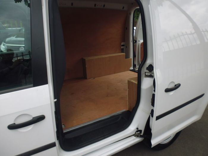 Volkswagen Caddy 2.0 TDI BlueMotion Tech 102PS Startline Van Panel Van Diesel White