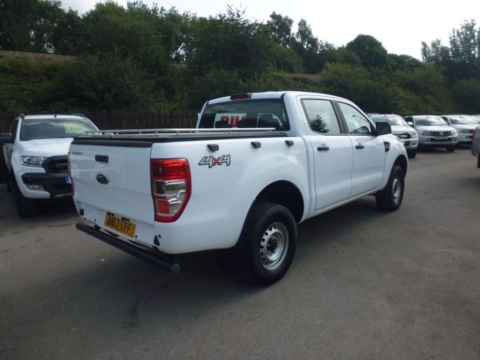 Ford Ranger 2.2 RANGER XL 4X4 TDCI Pick Up Diesel White