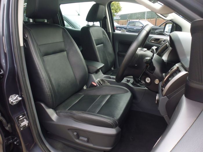 Ford Ranger Pick Up Double Cab Limited 2 2.2 TDCi Pick Up Diesel Grey