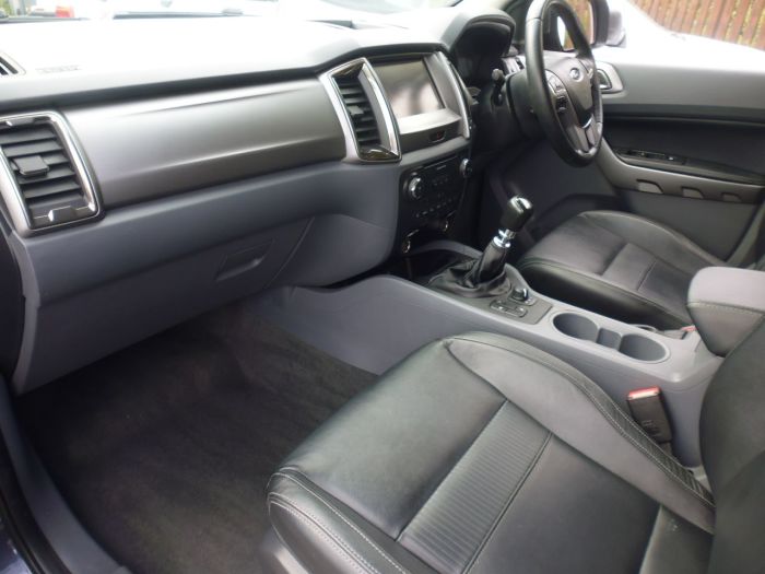 Ford Ranger Pick Up Double Cab Limited 2 2.2 TDCi Pick Up Diesel Grey