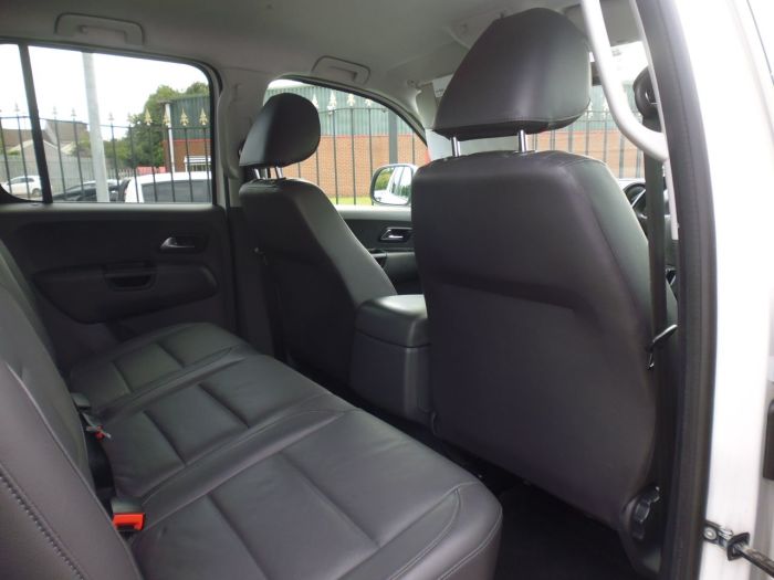 Volkswagen Amarok D/Cab Pick Up Highline 2.0 BiTDI 180 4MOTION Sel Pick Up Diesel White