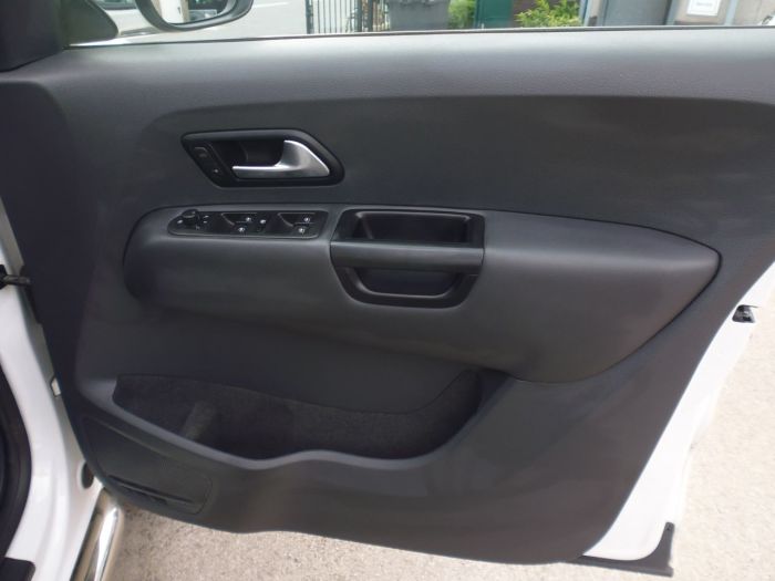 Volkswagen Amarok D/Cab Pick Up Highline 2.0 BiTDI 180 4MOTION Sel Pick Up Diesel White