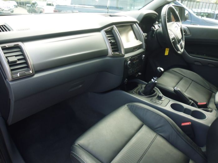 Ford Ranger Pick Up Double Cab Limited 2 2.2 TDCi Pick Up Diesel Black