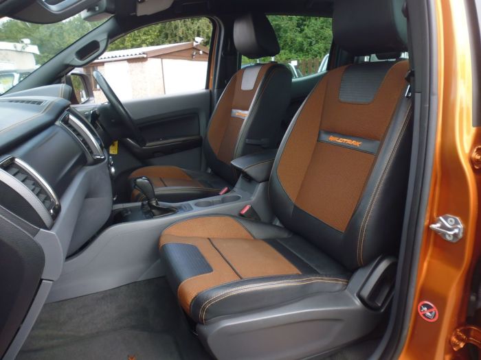 Ford Ranger Pick Up Double Cab Wildtrak 3.2 TDCi 200 Auto Pick Up Diesel Orange