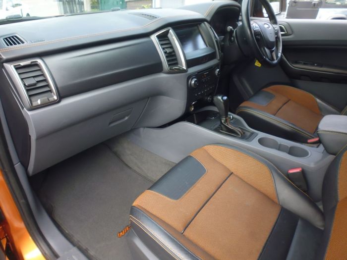 Ford Ranger Pick Up Double Cab Wildtrak 3.2 TDCi 200 Auto Pick Up Diesel Orange