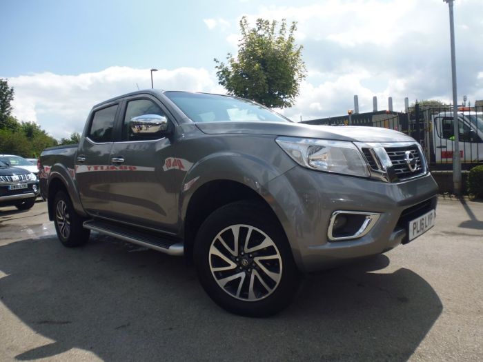 Nissan Navara Double Cab Pick Up N-Connecta 2.3dCi 190 4WD Pick Up Diesel Grey