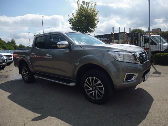 Nissan Navara Double Cab Pick Up N-Connecta 2.3dCi 190 4WD Pick Up Diesel Grey