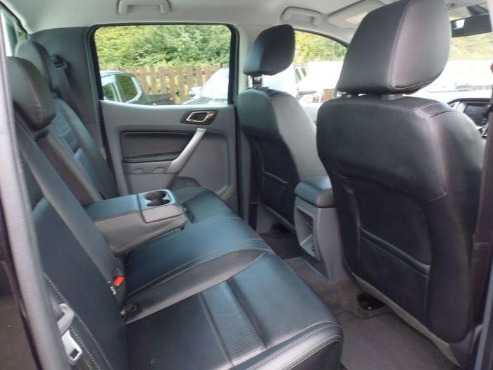 Ford Ranger Pick Up Double Cab Limited 2 2.2 TDCi Pick Up Diesel Black