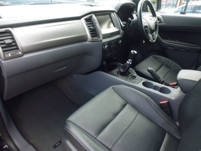 Ford Ranger Pick Up Double Cab Limited 2 2.2 TDCi Pick Up Diesel Black