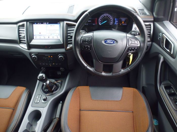 Ford Ranger 3.2 RANGER WILDTRAK 4X4 TDCI Pick Up Diesel Grey