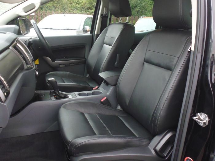 Ford Ranger Pick Up Double Cab Limited 2 2.2 TDCi Auto Pick Up Diesel Black