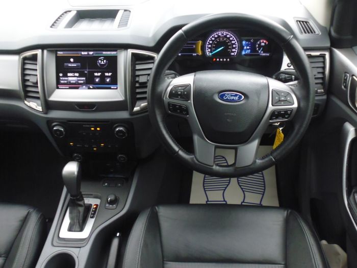 Ford Ranger Pick Up Double Cab Limited 2 2.2 TDCi Auto Pick Up Diesel Black