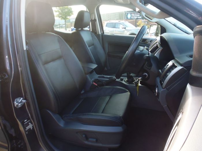 Ford Ranger Pick Up Double Cab Limited 2 2.2 TDCi Pick Up Diesel Grey