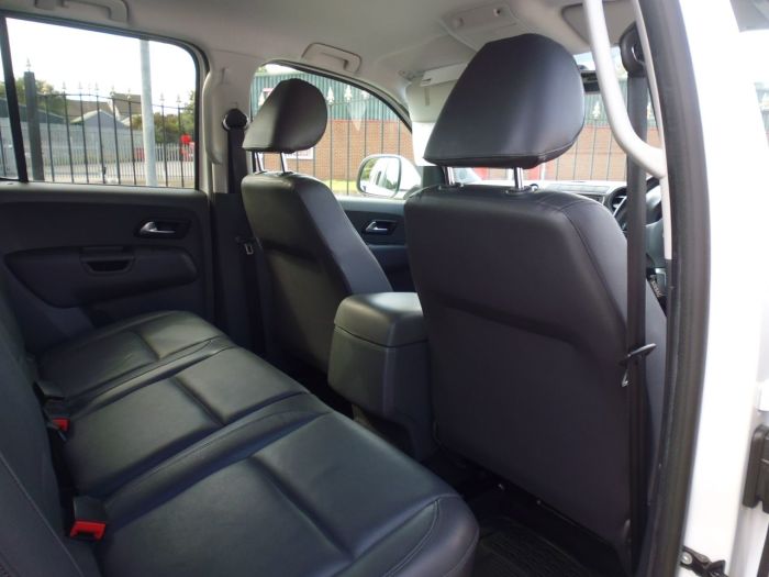 Volkswagen Amarok D/Cab Pick Up Highline 2.0 BiTDI 180 4MOTION Sel Pick Up Diesel White