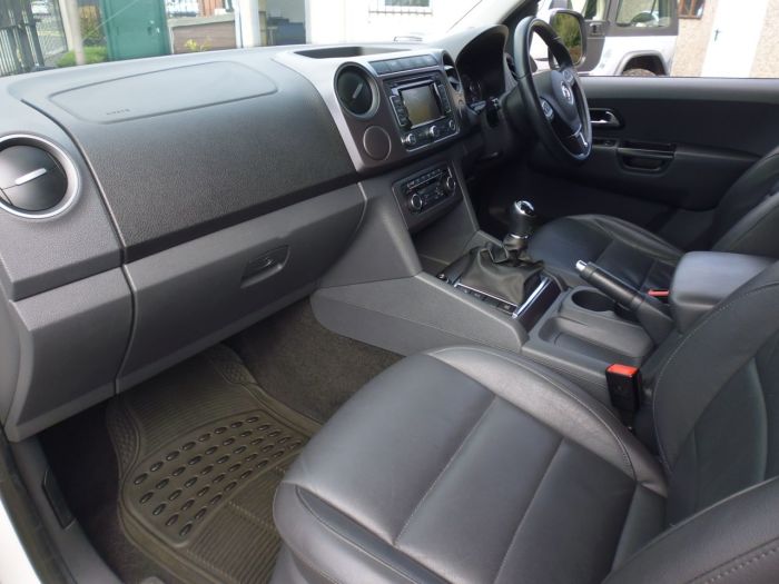 Volkswagen Amarok D/Cab Pick Up Highline 2.0 BiTDI 180 4MOTION Sel Pick Up Diesel White