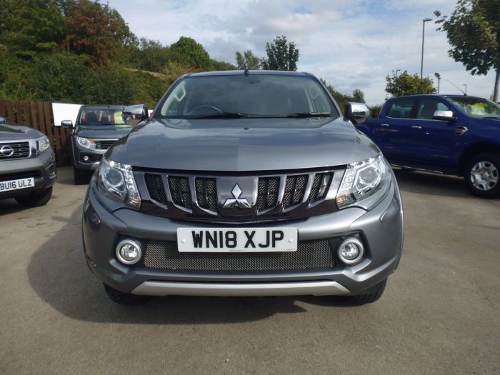 Mitsubishi L200 2.4 Double Cab DI-D 178 Barbarian 4WD Auto Pick Up Diesel Grey