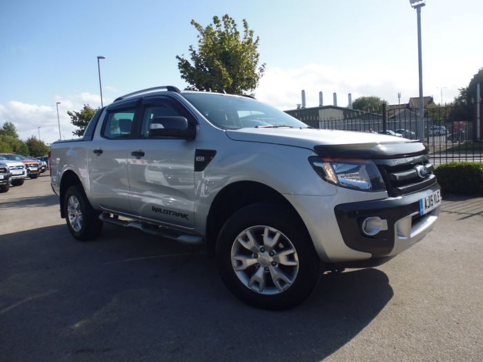 Ford Ranger Pick Up Double Cab Wildtrak 3.2 TDCi 4WD Pick Up Diesel Silver