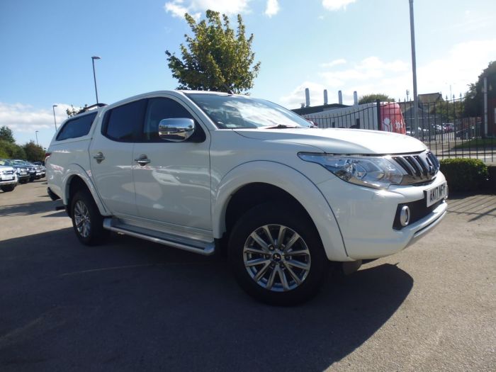 Mitsubishi L200 2.4 Double Cab DI-D 178 Barbarian 4WD Auto Pick Up Diesel White