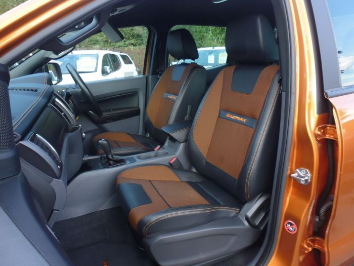 Ford Ranger Pick Up Double Cab Wildtrak 3.2 TDCi 200 Auto Pick Up Diesel Orange