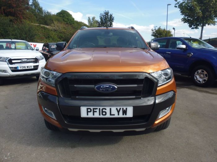 Ford Ranger Pick Up Double Cab Wildtrak 3.2 TDCi 200 Auto Pick Up Diesel Orange