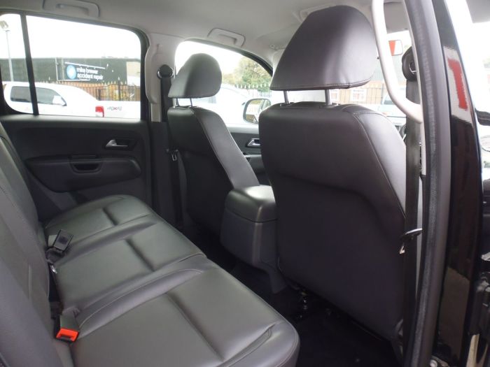 Volkswagen Amarok D/Cab Pick Up Highline 2.0 BiTDI 180 BMT 4MTN Auto Pick Up Diesel Black