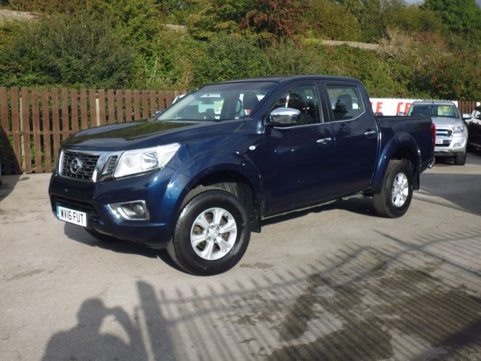 Nissan Navara Double Cab Pick Up Acenta 2.3dCi 160 4WD Pick Up Diesel Blue