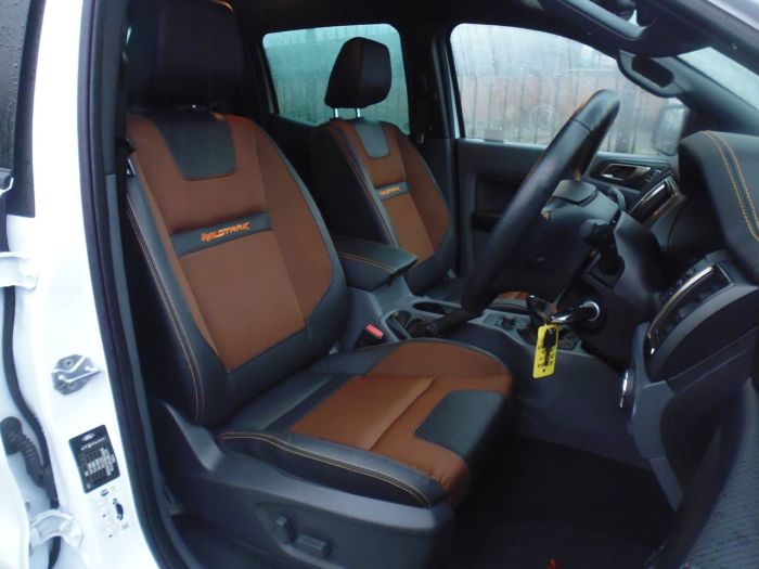 Ford Ranger Pick Up Double Cab Wildtrak 3.2 TDCi 200 Pick Up Diesel White