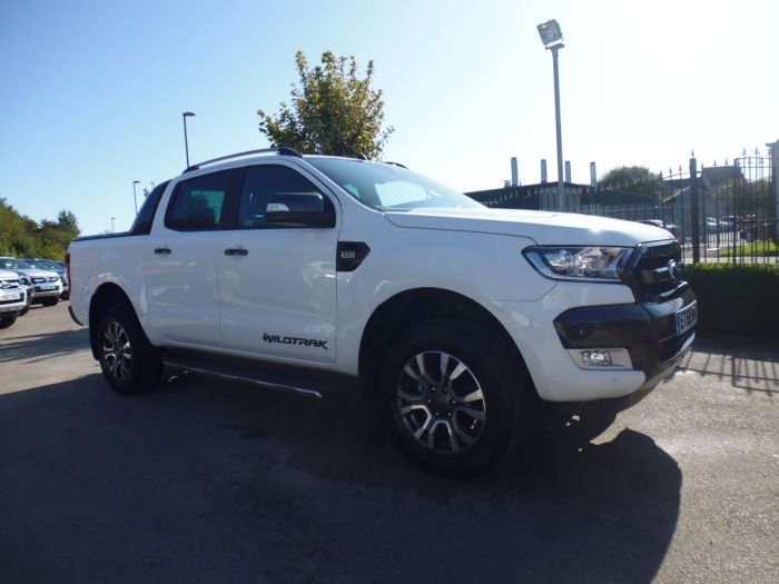Ford Ranger Pick Up Double Cab Wildtrak 3.2 TDCi 200 Pick Up Diesel White
