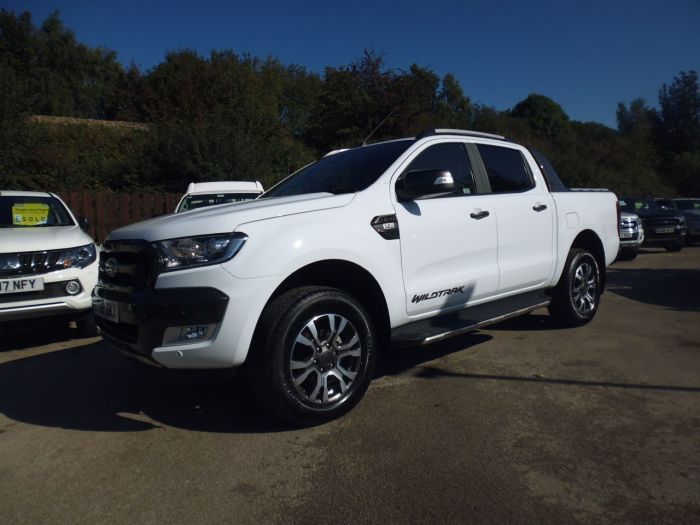 Ford Ranger Pick Up Double Cab Wildtrak 3.2 TDCi 200 Pick Up Diesel White
