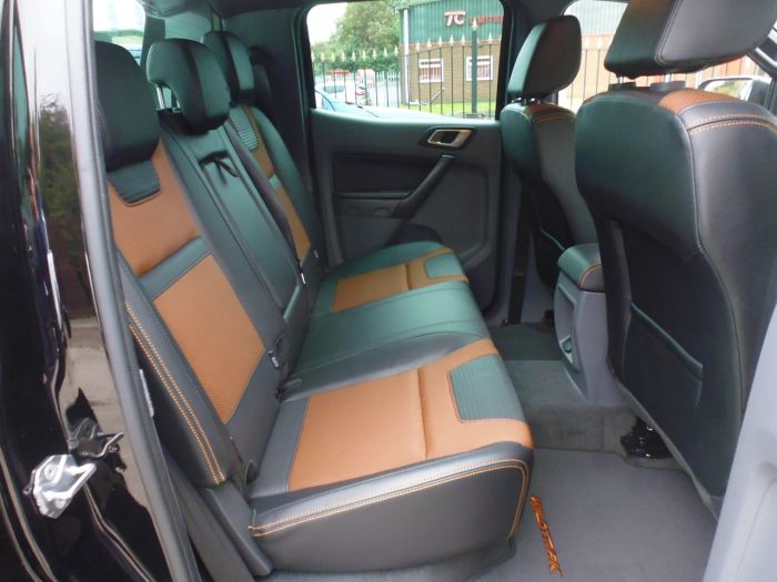 Ford Ranger Pick Up Double Cab Wildtrak 3.2 TDCi 200 Auto Pick Up Diesel Black