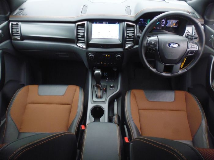 Ford Ranger Pick Up Double Cab Wildtrak 3.2 TDCi 200 Auto Pick Up Diesel Black