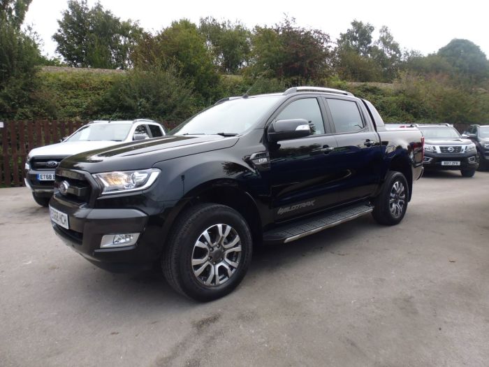 Ford Ranger Pick Up Double Cab Wildtrak 3.2 TDCi 200 Auto Pick Up Diesel Black