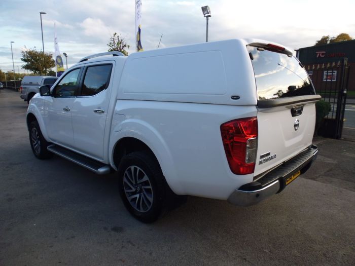 Nissan Navara Double Cab Pick Up Tekna 2.3dCi 190 4WD Auto Pick Up Diesel White