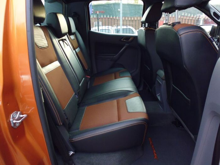 Ford Ranger Pick Up Double Cab Wildtrak 3.2 TDCi 200 Auto Pick Up Diesel Orange