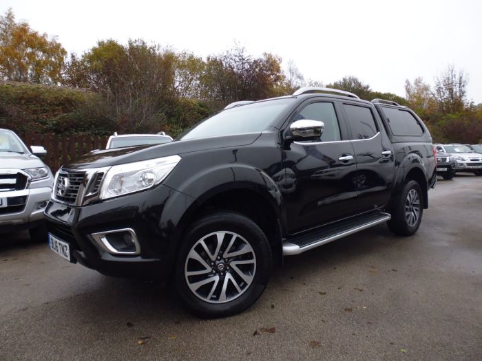 Nissan Navara Double Cab Pick Up Tekna 2.3dCi 190 4WD Auto Pick Up Diesel Black