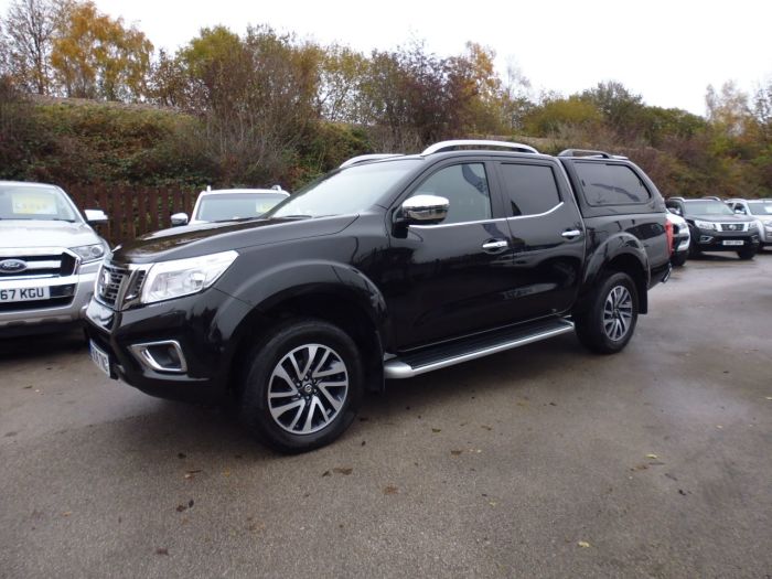 Nissan Navara Double Cab Pick Up Tekna 2.3dCi 190 4WD Auto Pick Up Diesel Black