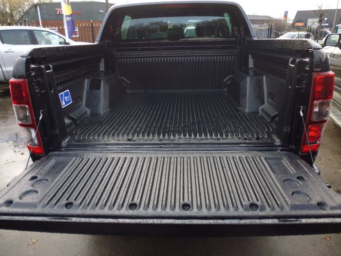 Ford Ranger 3.2 RANGER WILDTRAK 4X4 TDCI Pick Up Diesel Black