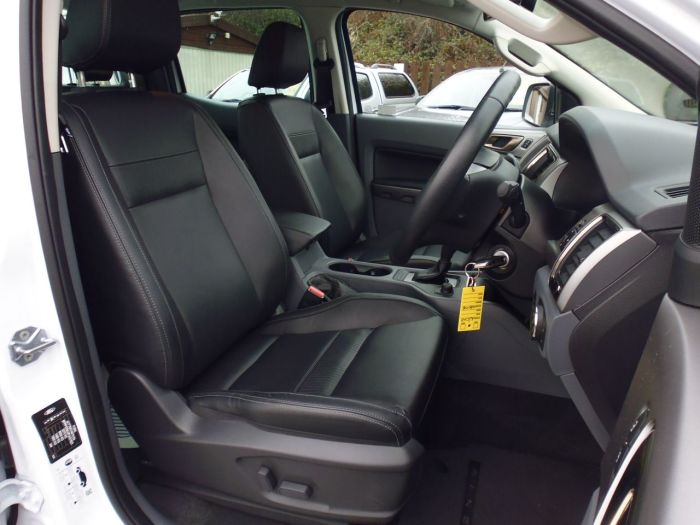 Ford Ranger Pick Up Double Cab Limited 2 2.2 TDCi Auto Pick Up Diesel White