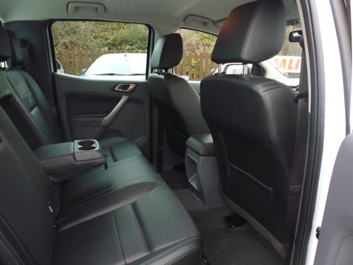 Ford Ranger Pick Up Double Cab Limited 2 2.2 TDCi Auto Pick Up Diesel White