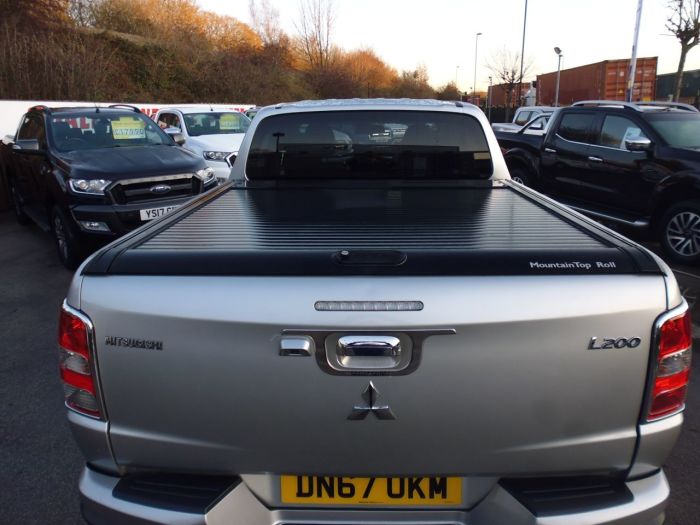 Mitsubishi L200 2.4 Double Cab DI-D 178 Barbarian 4WD Auto Pick Up Diesel Silver