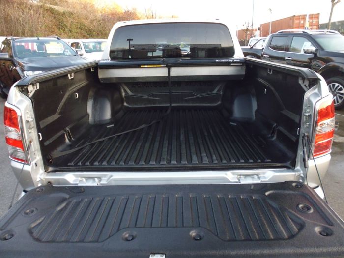 Mitsubishi L200 2.4 Double Cab DI-D 178 Barbarian 4WD Auto Pick Up Diesel Silver