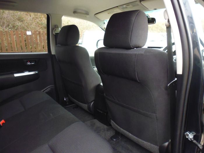 Toyota Hilux Invincible D/Cab Pick Up 3.0 D-4D 4WD 171 Pick Up Diesel Grey