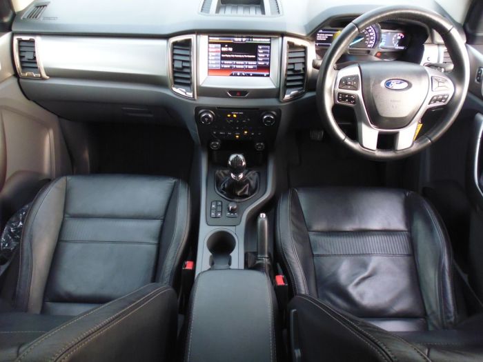 Ford Ranger Pick Up Double Cab Limited 1 3.2 TDCi 200 Pick Up Diesel Grey