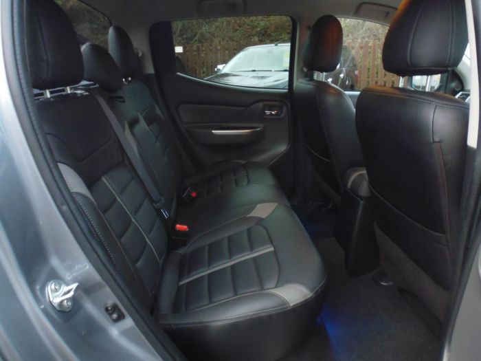 Mitsubishi L200 2.4 Double Cab DI-D 178 Barbarian 4WD Auto Pick Up Diesel Grey