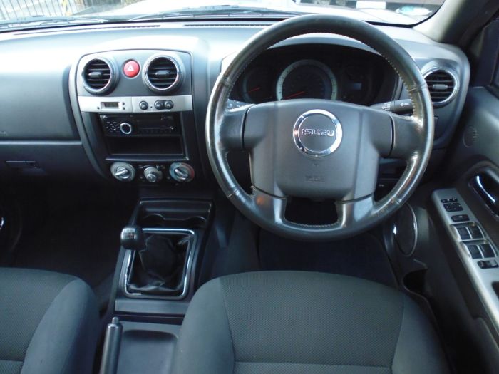 Isuzu Rodeo 2.5TD Denver Double Cab 4x4 Pick Up Diesel Grey